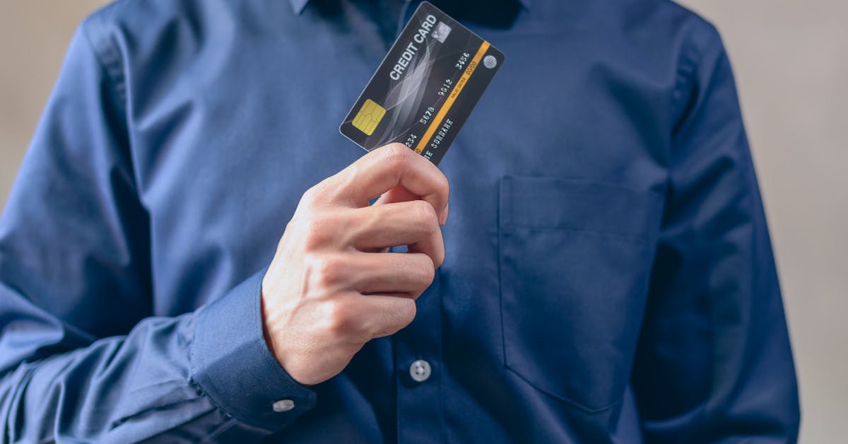 Inadimplência no Cartão de Crédito — Como Evitar em 2026