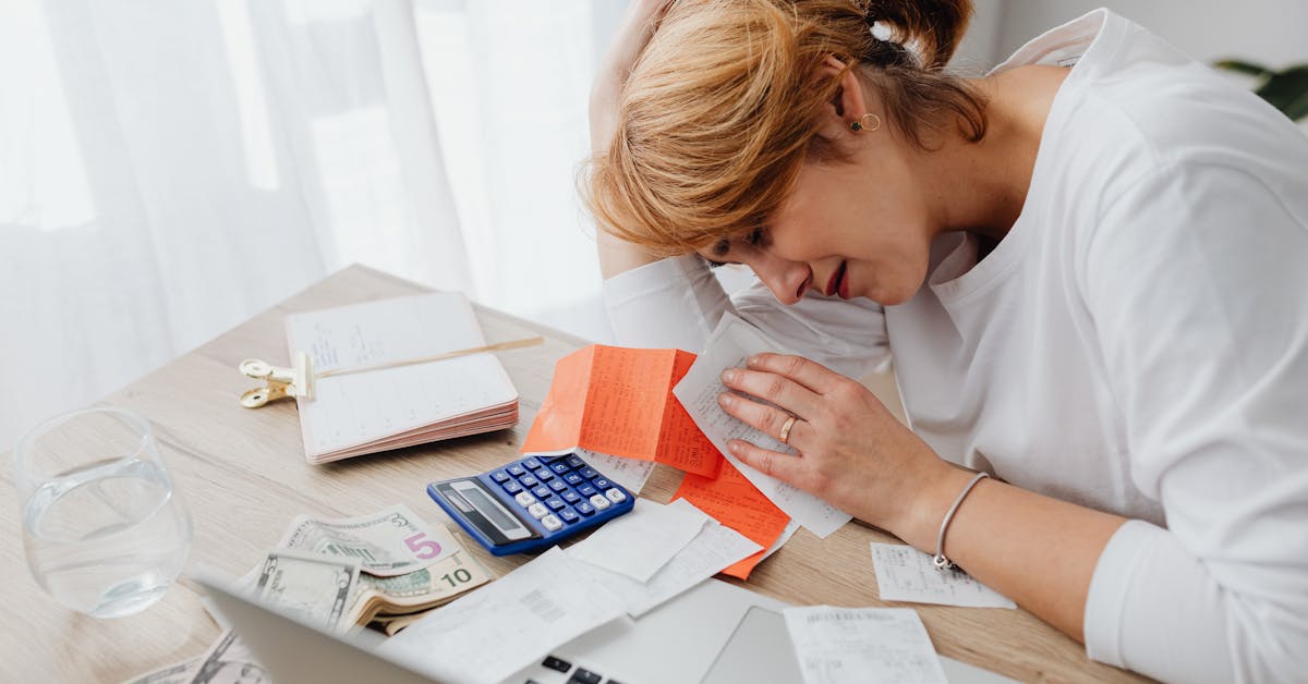 Planejamento Financeiro Pessoal para Sair das Dívidas